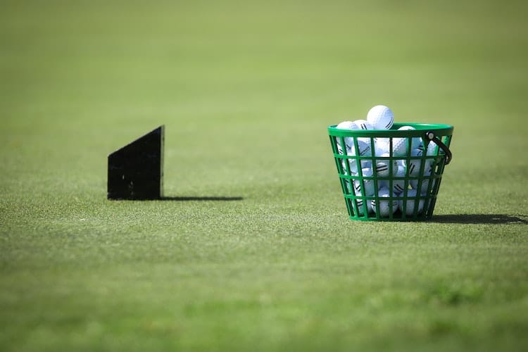 10 Best Outdoor Golf Simulators to Check Out [2023 Guide]