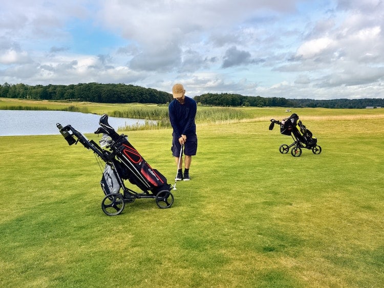 5 Best 3 Wheel Golf Carts to Get Around The Course with Ease