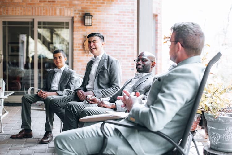 20 Awesome Golf Groomsmen Gifts Your Friends Will Rave About